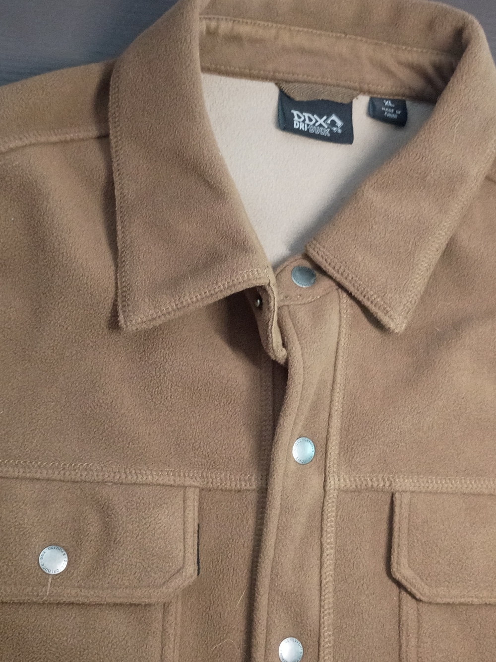 Men's Tan Lightweight Fleece Shirt Jacket. Men's XXL (XL Label) Like NEW!!!